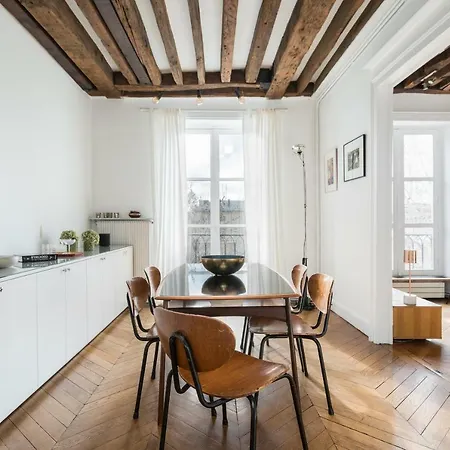 Apartment Place Saint-sulpice *